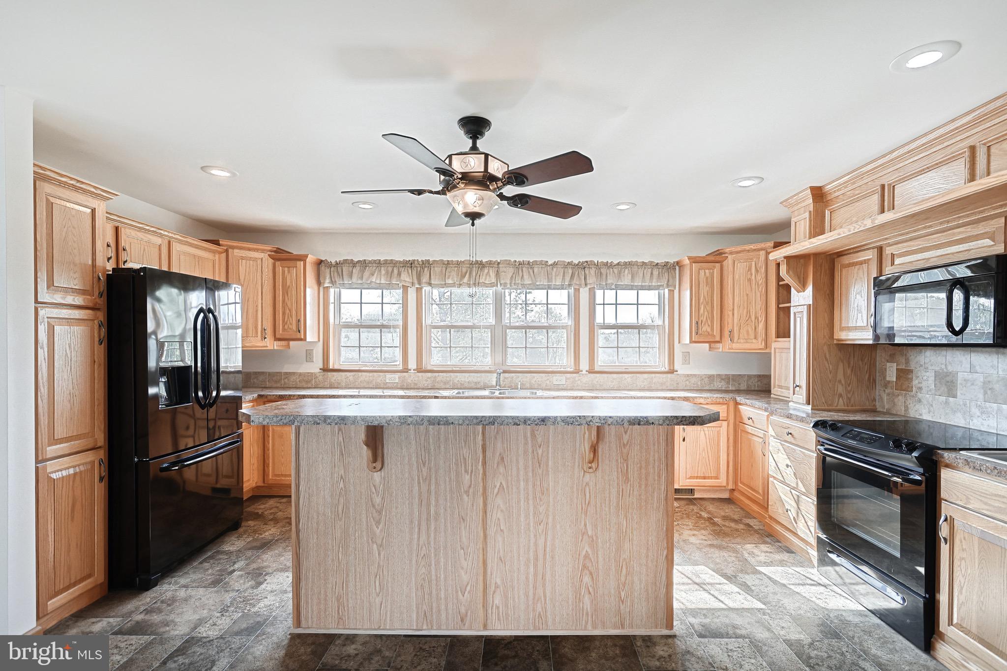 55 Two Taverns Road Littlestown, PA 17340 - Photo 9 of 68