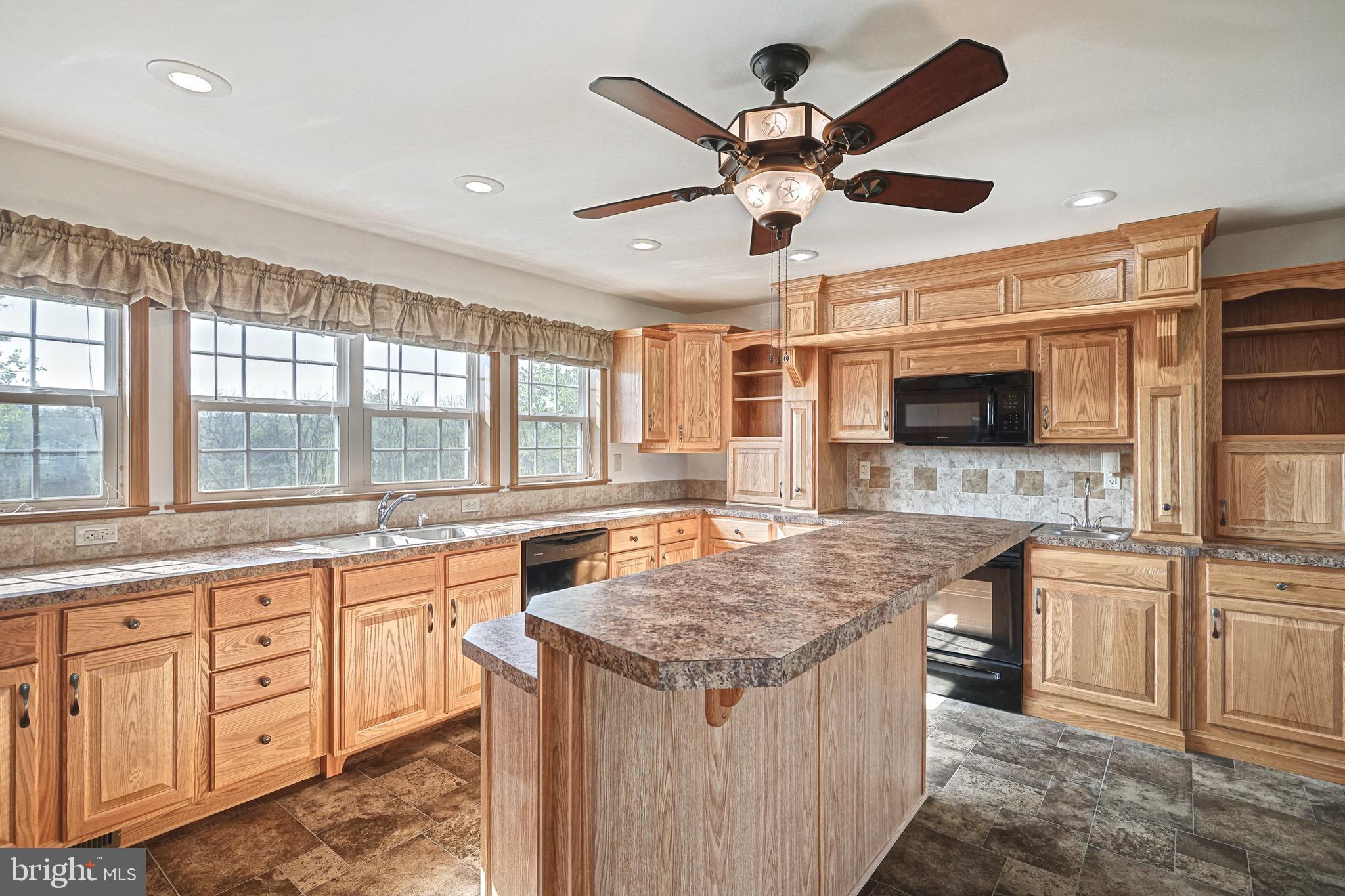 55 Two Taverns Road Littlestown, PA 17340 - Photo 10 of 68