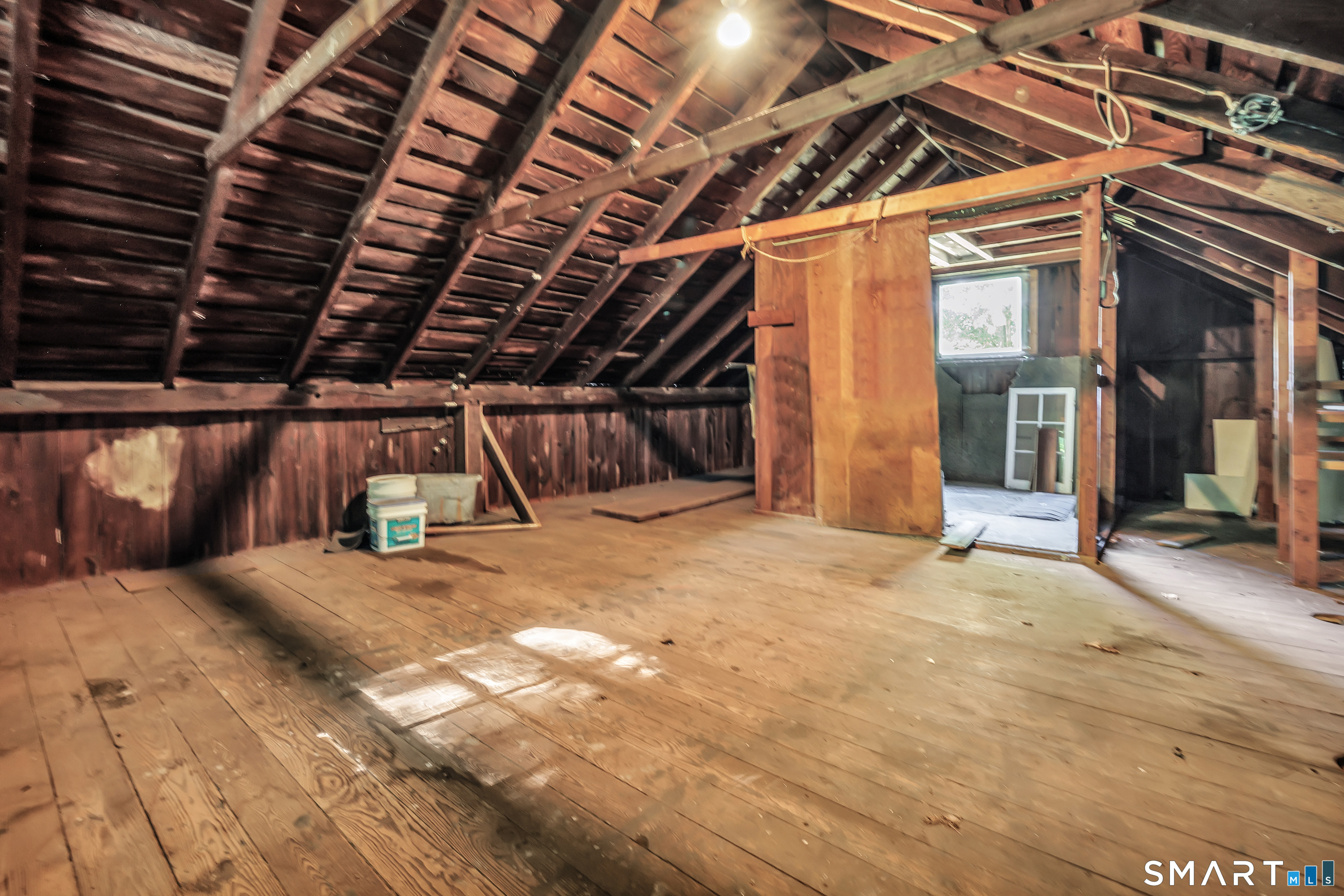 50 Washington Road Woodbury, CT 06798 - Photo 9 of 40 Gallery Image 9