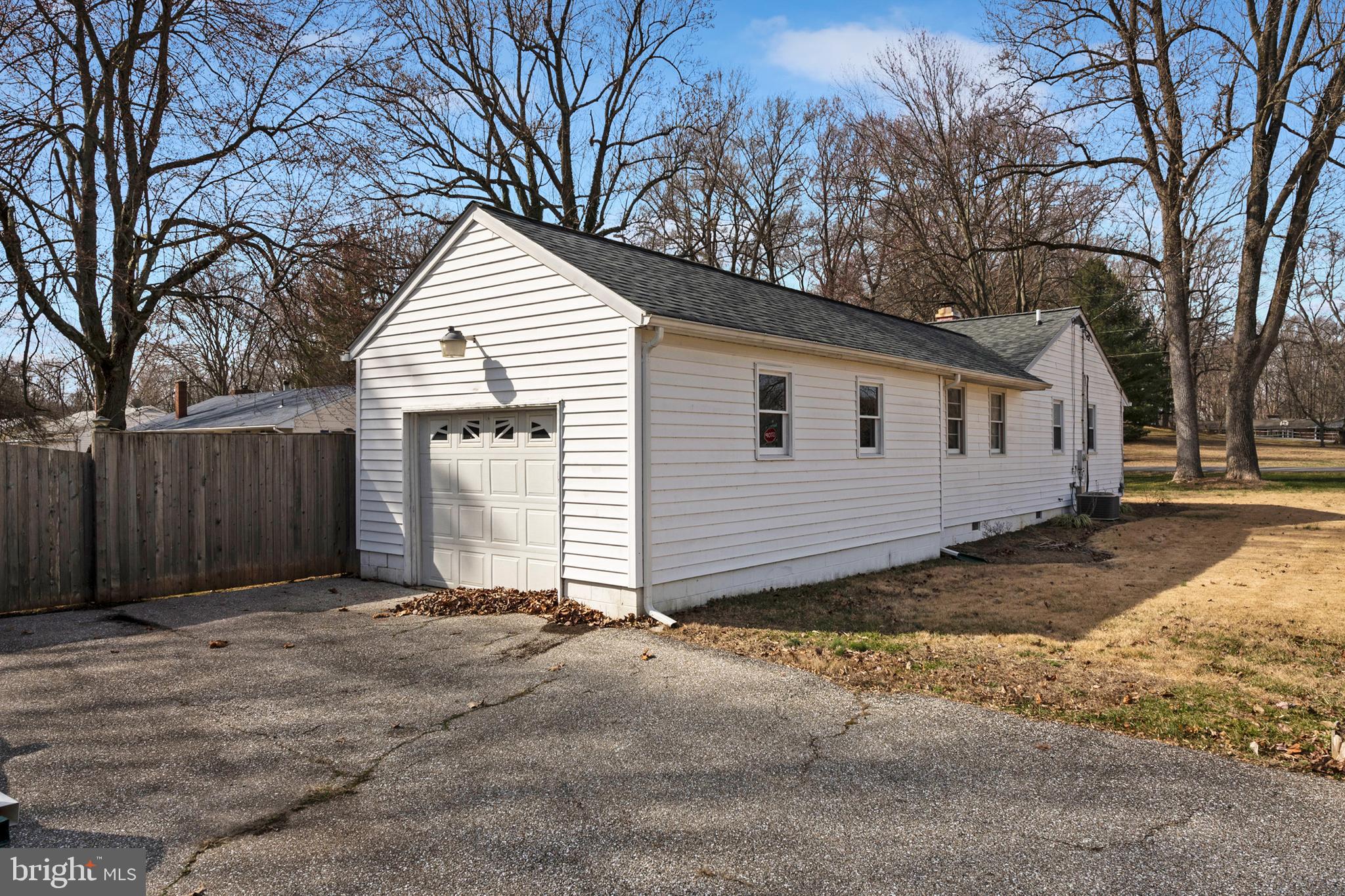 3419 Hazelwood Road Edgewater, MD 21037 - Photo 27 of 34 Gallery Image 27