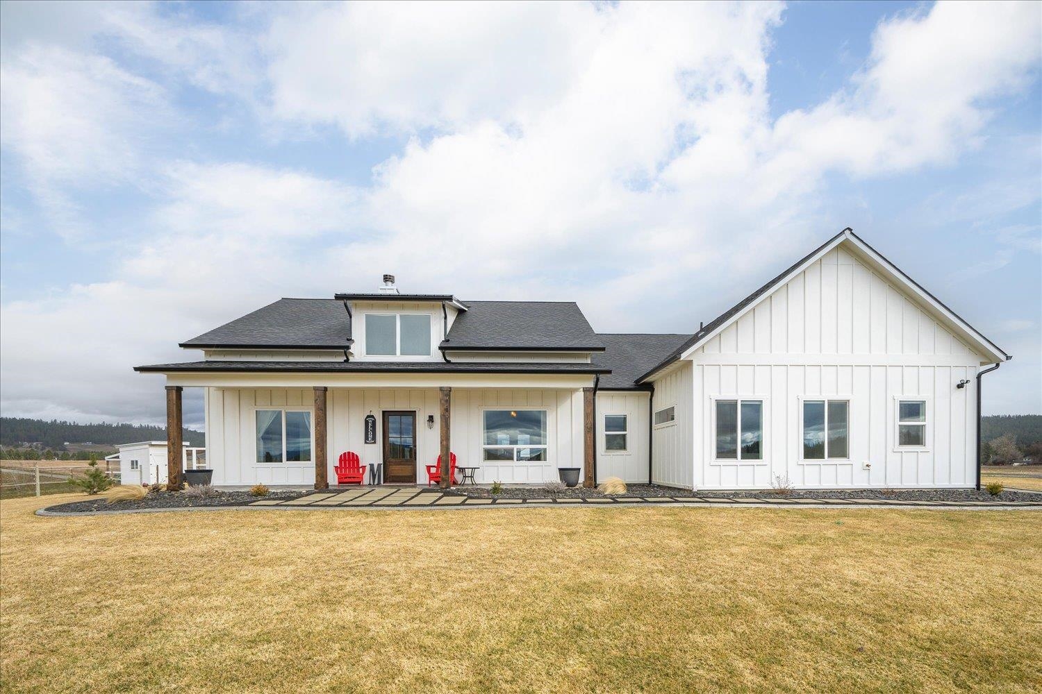 6221 East Woolard Road Colbert, WA 99005 - Photo 1 of 37