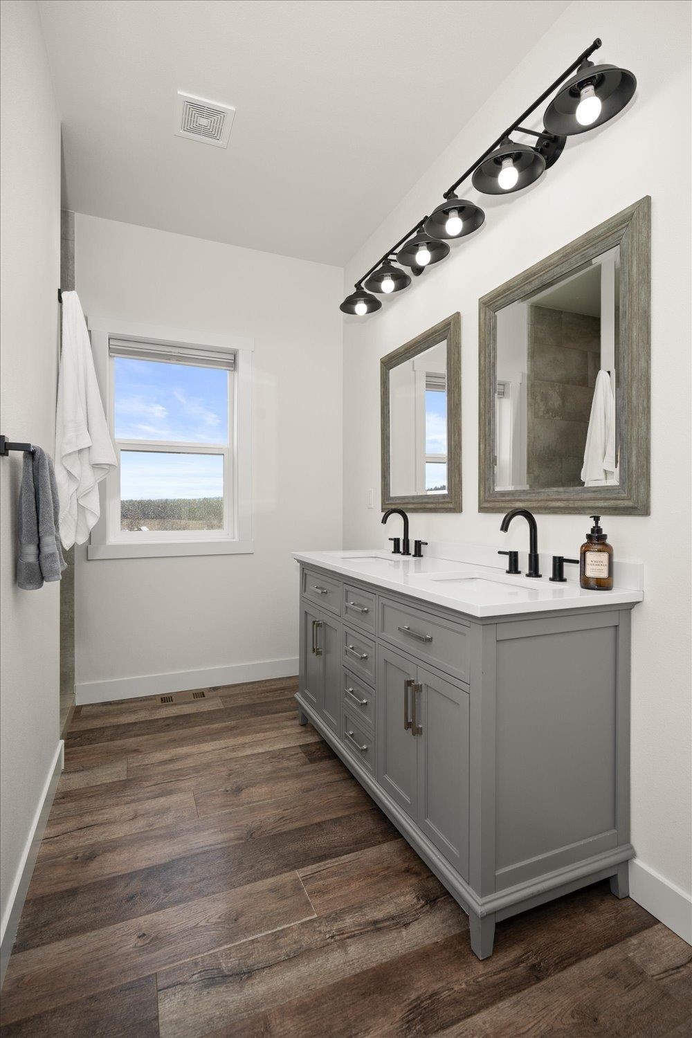 6221 East Woolard Road Colbert, WA 99005 - Photo 19 of 37
