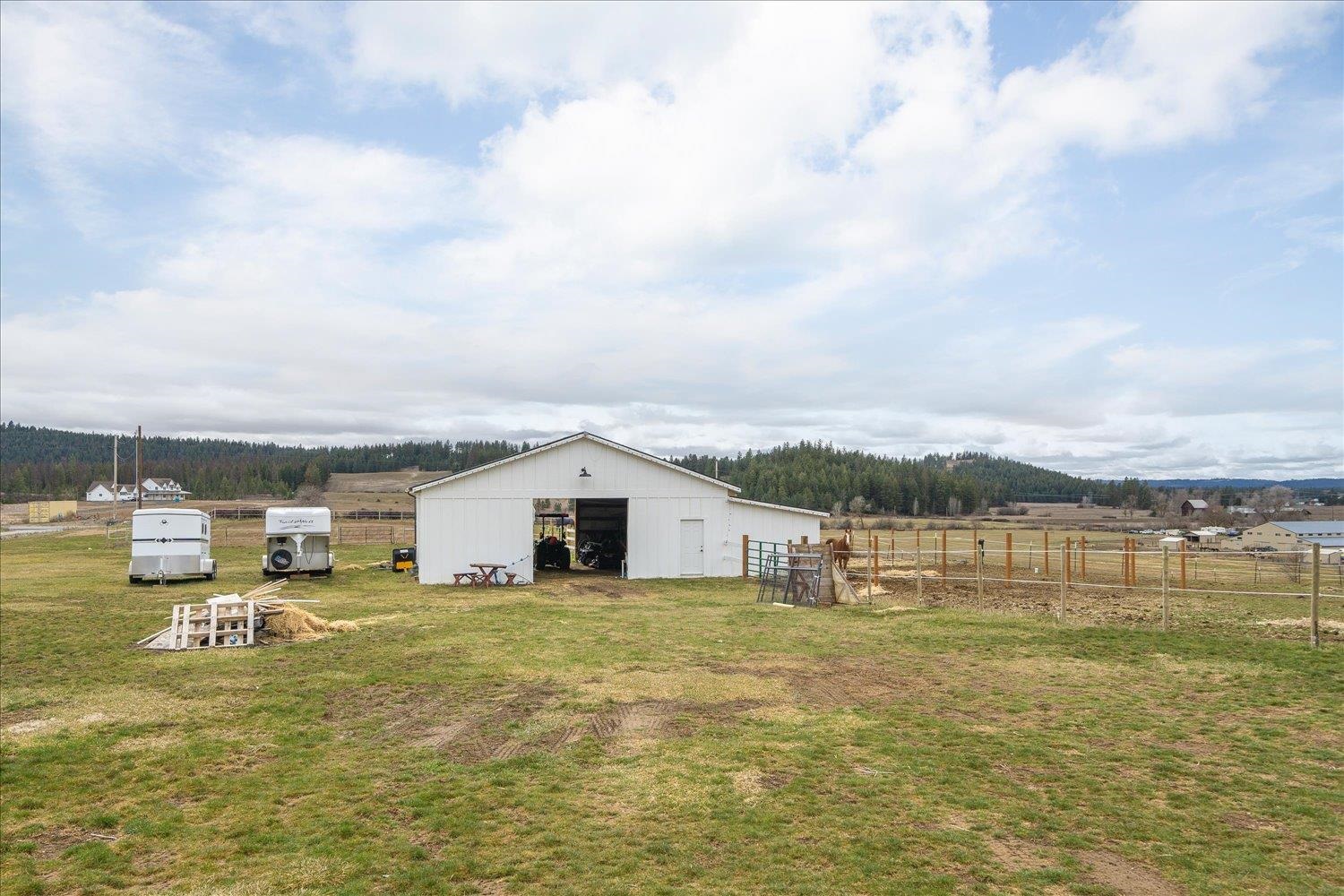 6221 East Woolard Road Colbert, WA 99005 - Photo 32 of 37
