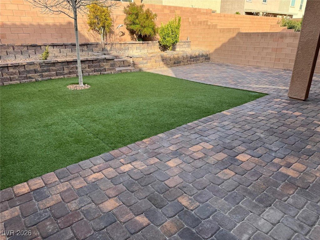 9212 Verdugo Ridge Court Las Vegas, NV 89148 - Photo 15 of 34