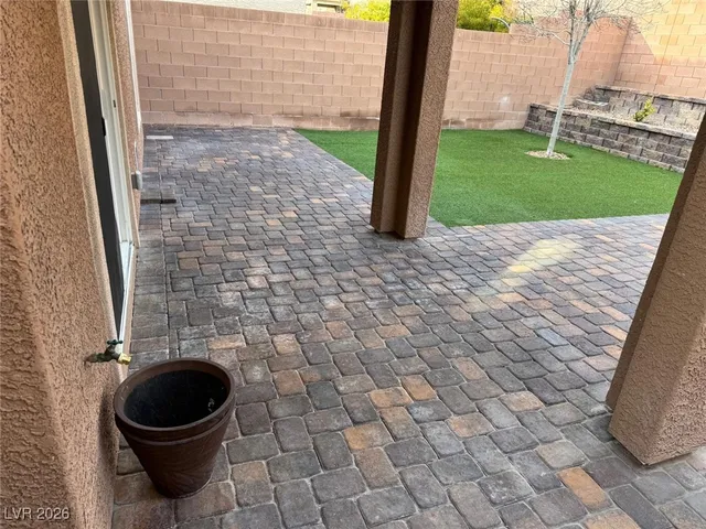 $2,390 | 9212 Verdugo Ridge Court, Las Vegas, NV 89148