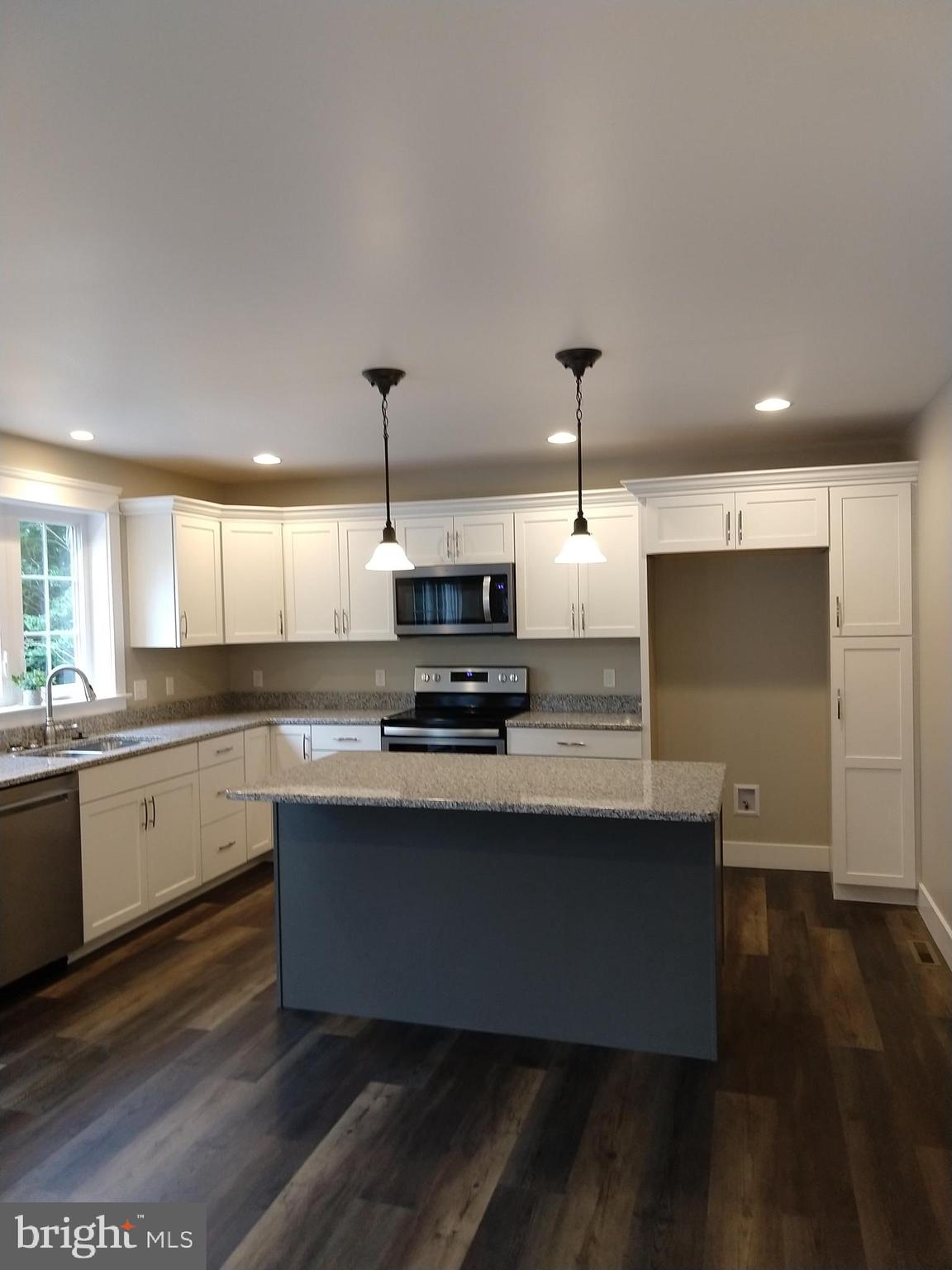 249 Ridge Avenue Ephrata, PA 17522 - Photo 11 of 30 Kitchen with Granite Counter Tops