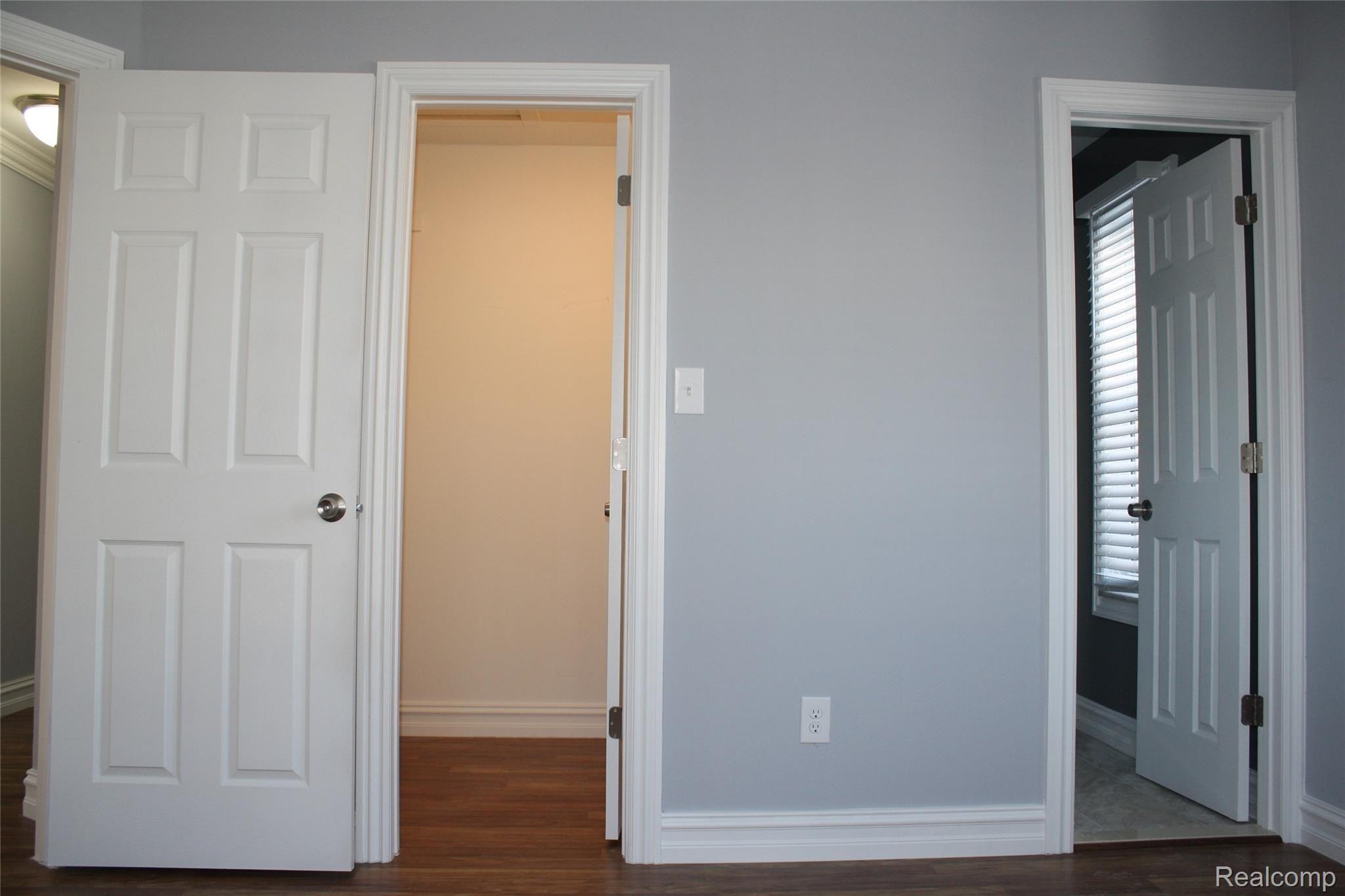 3106 Elmcrest Road Sterling Heights, MI 48310 - Photo 12 of 17 IMG_6224.JPG