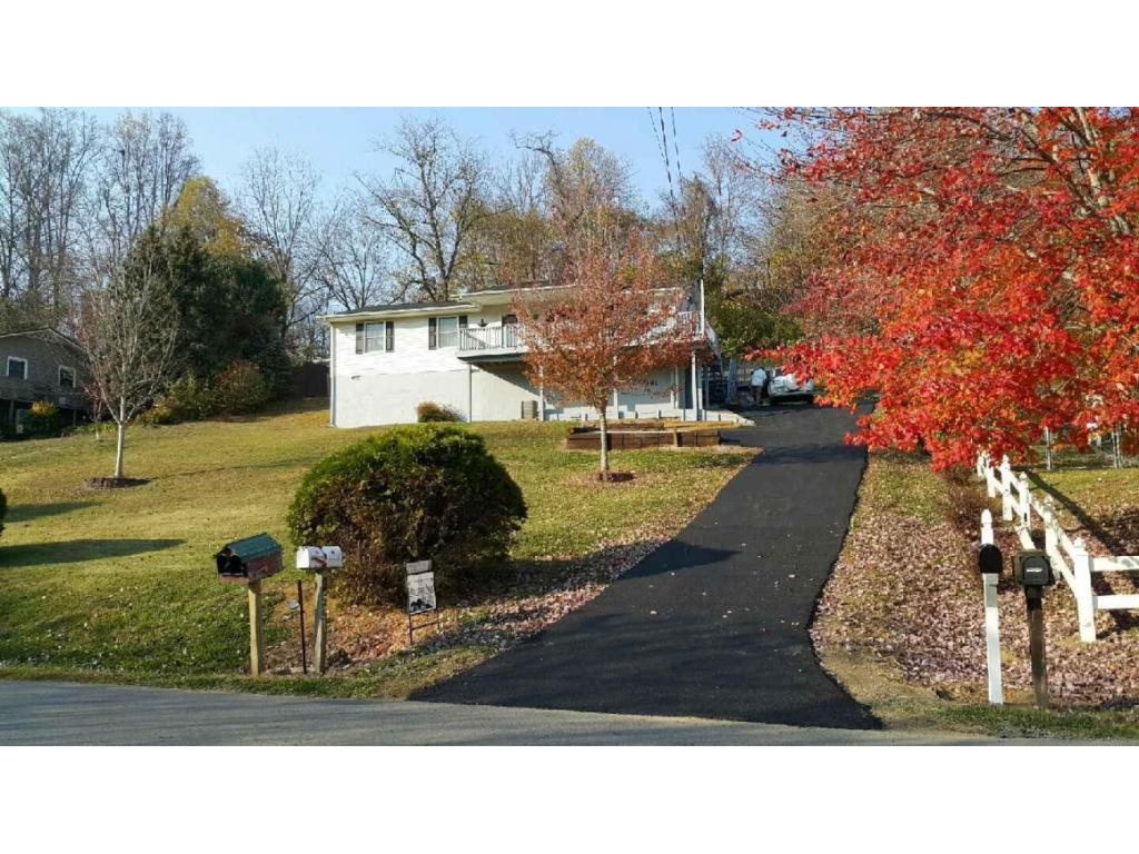 2530 Bob Little Road Elizabethton, TN 37643 - Photo 1 of 25 Photo 1