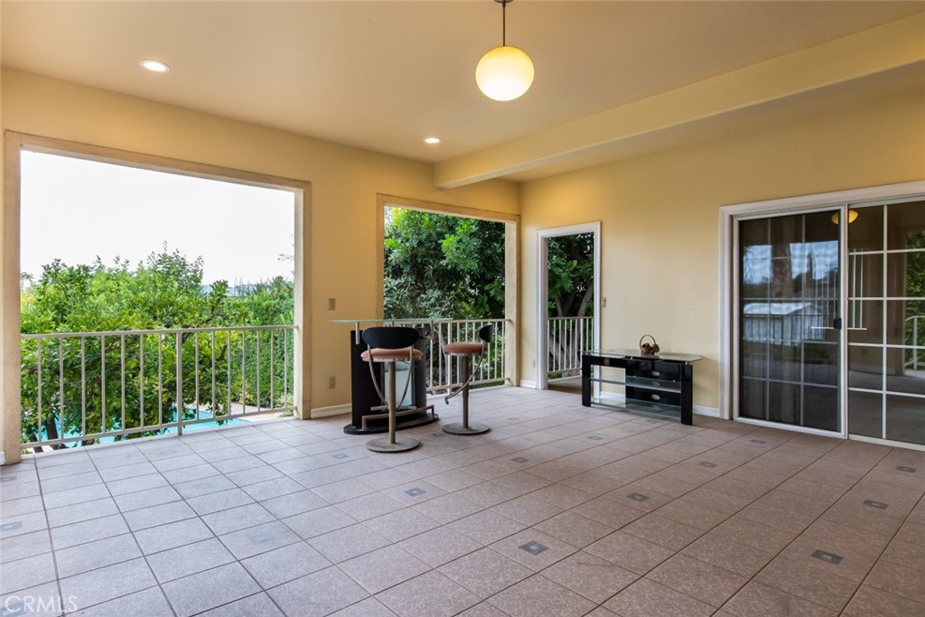 314 West Kenneth Road Glendale, CA 91202 - Photo 37 of 55 Gallery Image 37