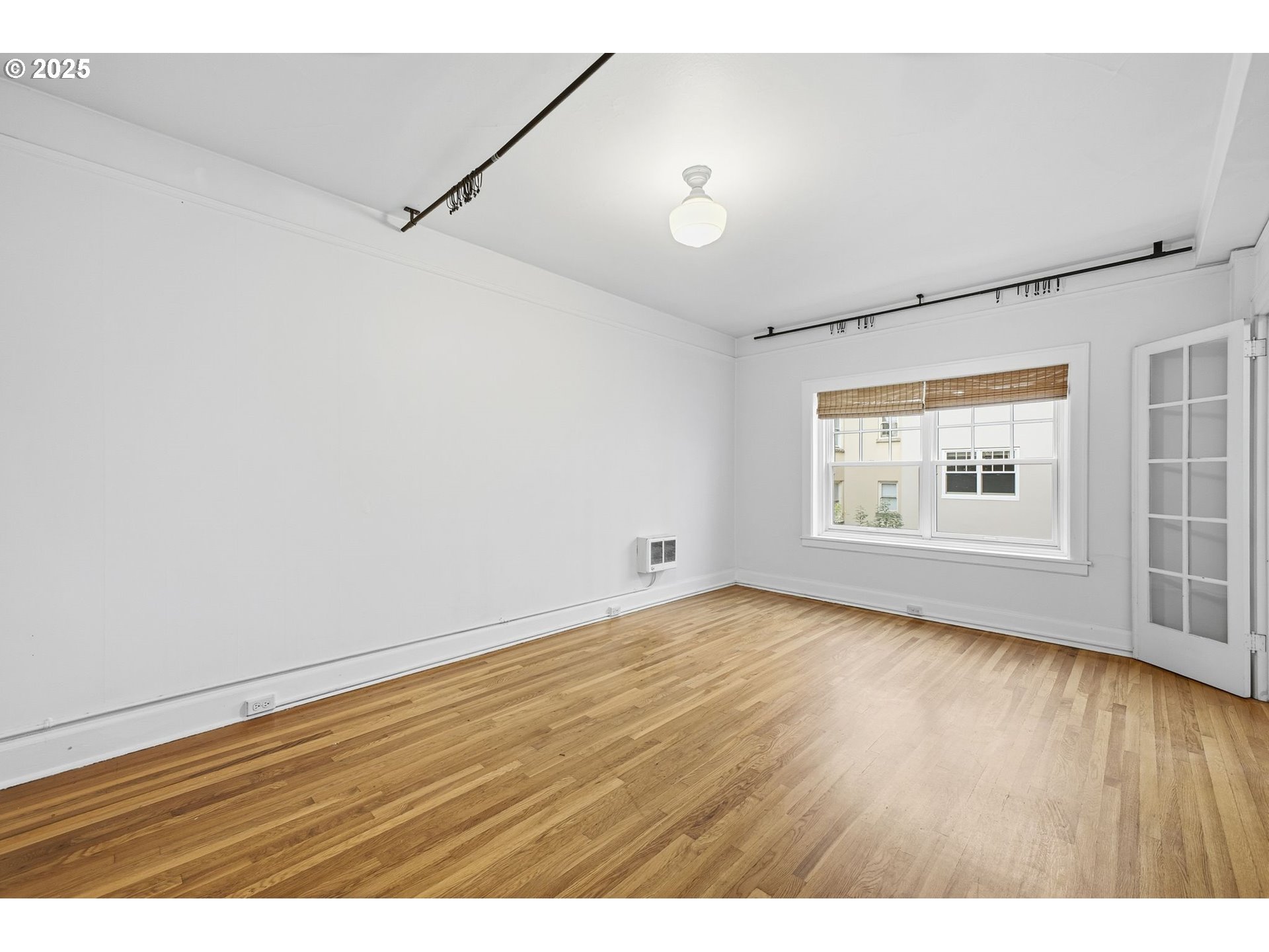 2015 Northwest Flanders Street, Unit 214 Portland, OR 97209 - Photo 14 of 31