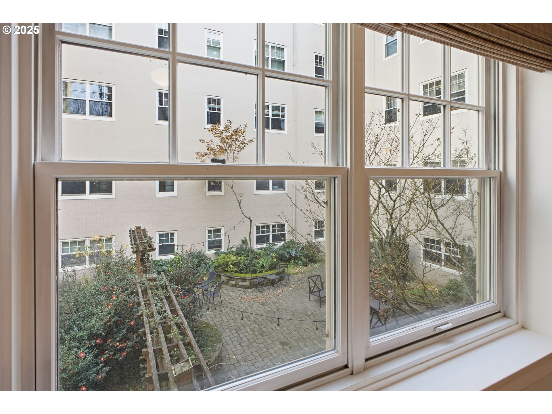 2015 Northwest Flanders Street, Unit 214 Portland, OR 97209 - Photo 17 of 31