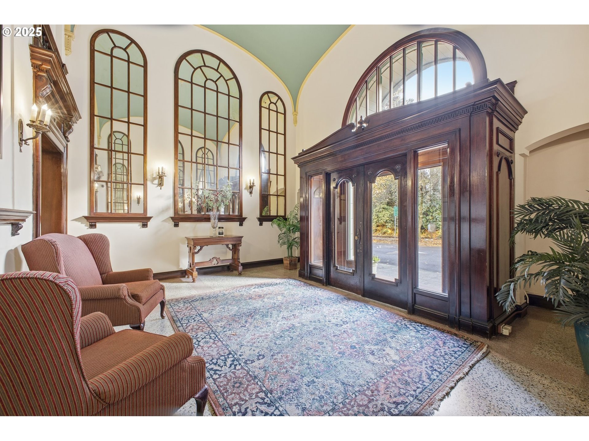 2015 Northwest Flanders Street, Unit 214 Portland, OR 97209 - Photo 7 of 31