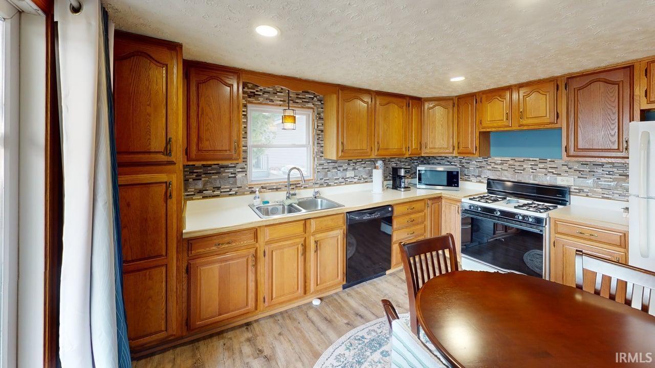 5683 East Bass Center Road Monticello, IN 47960 - Photo 13 of 23