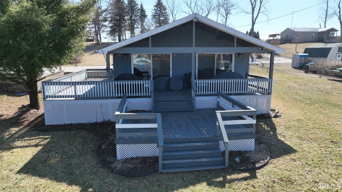 5683 East Bass Center Road Monticello, IN 47960 - Photo 2 of 23