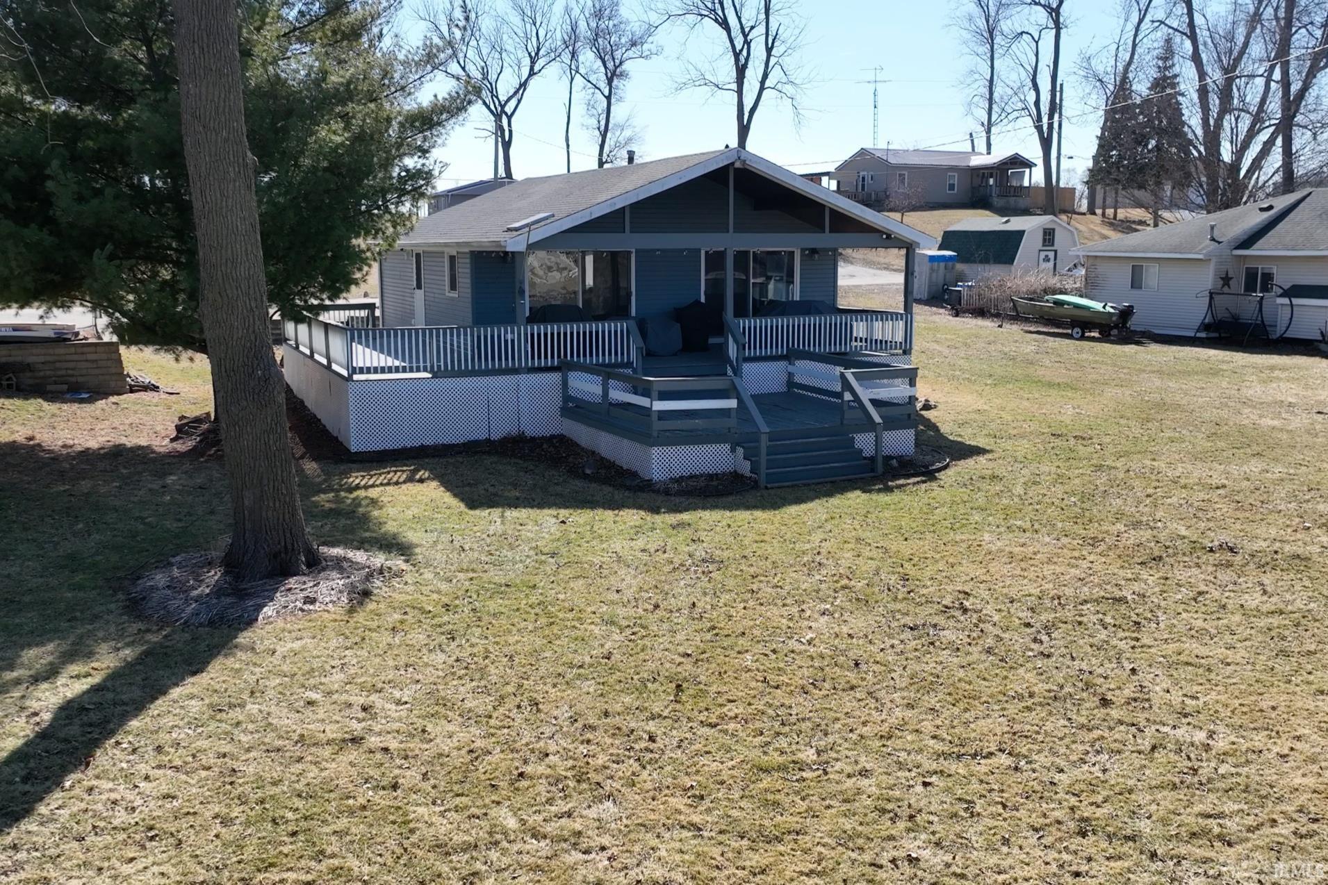 5683 East Bass Center Road Monticello, IN 47960 - Photo 3 of 23