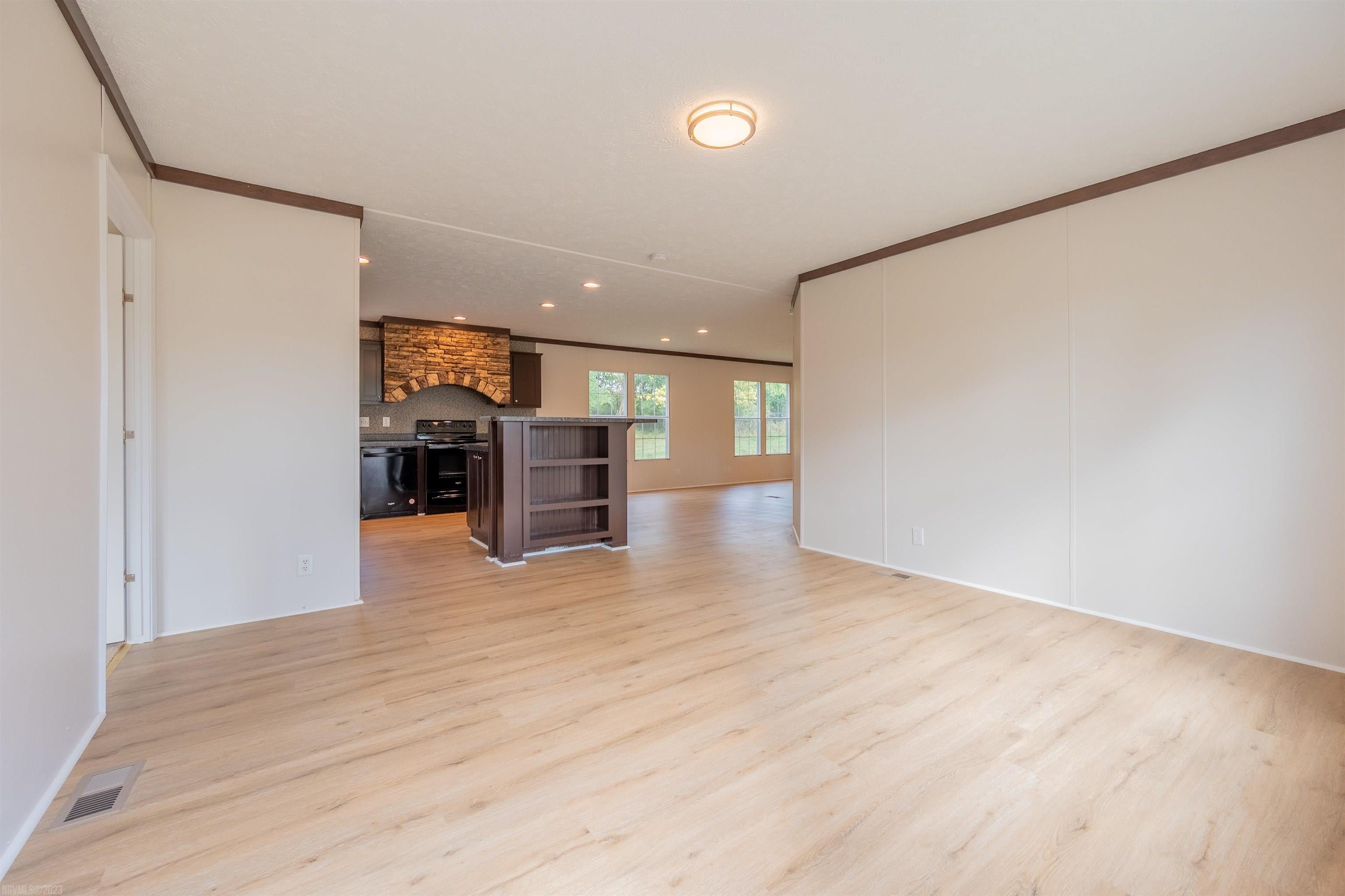 6853 Ferrell Road Radford, VA 24141 - Photo 12 of 38 Gallery Image 12