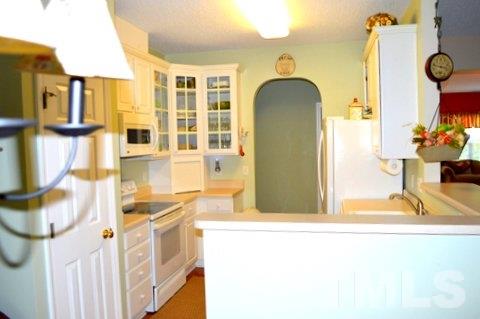 5412 Neuse Planters Court Raleigh, NC 27616 - Photo 9 of 25 Gallery Image 9