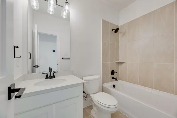 $728,089 | 3517 Laurel Court, Corinth, TX 76208