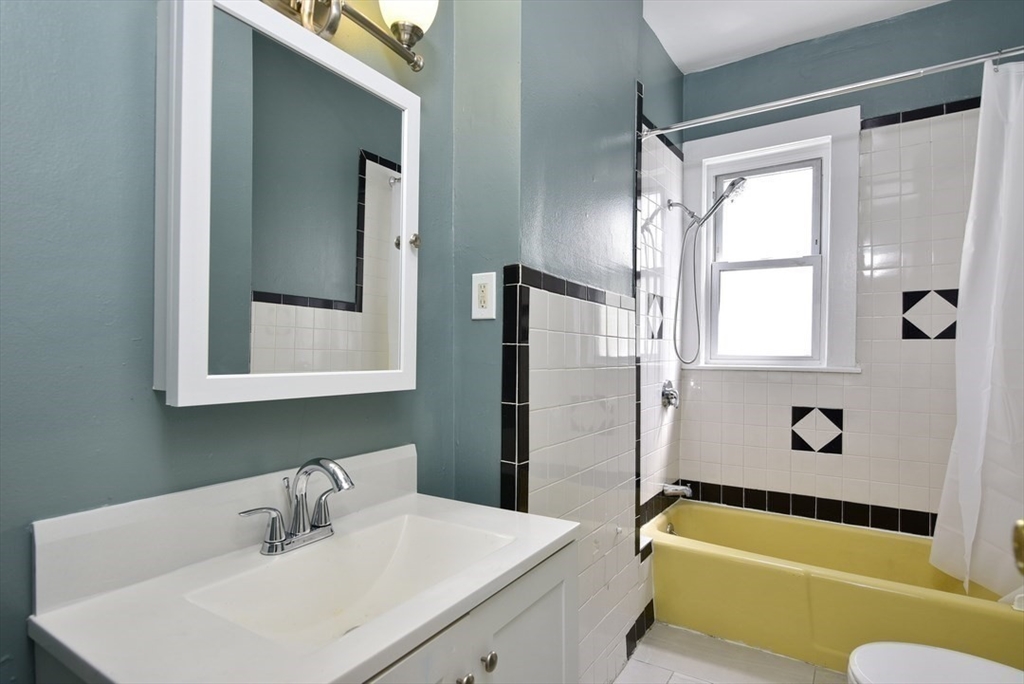 175 Callender Street, Unit 1 Boston, MA 02124 - Photo 7 of 16