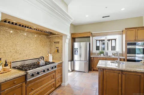 $4,295,000 | 8235 Caminito Santaluz Norte, San Diego, CA 92127