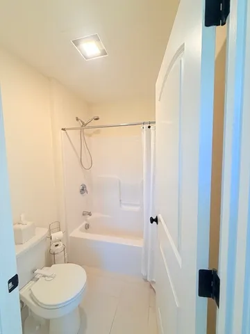 $545,000 | 17 Hamel Way, Unit 17, Haverhill, MA 01835