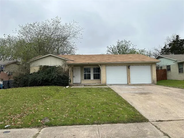 $1,700 | 7217 Larchway Drive, Dallas, TX 75232