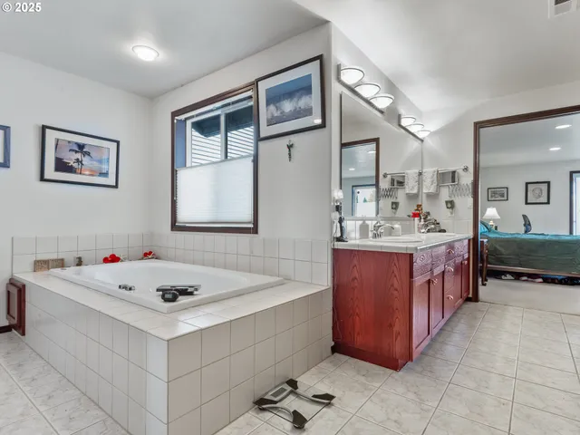 $520,000 | 2217 Northeast 179th Street, Ridgefield, WA 98642