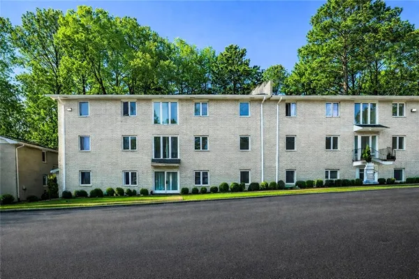 $1,300 | 166 Anderson Avenue Northwest, Unit B02, Atlanta, GA 30314