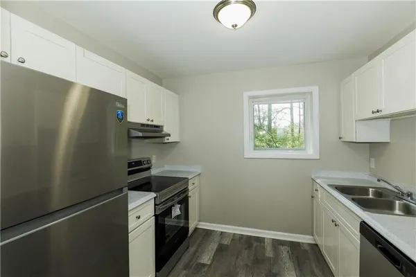 $1,300 | 166 Anderson Avenue Northwest, Unit B02, Atlanta, GA 30314