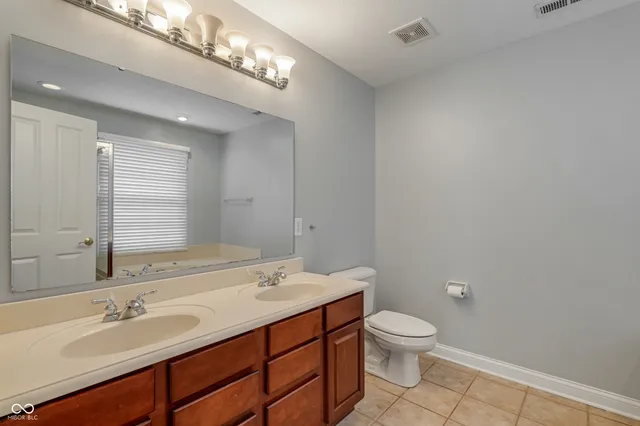 $2,875 | 12752 Apsley Lane, Carmel, IN 46032