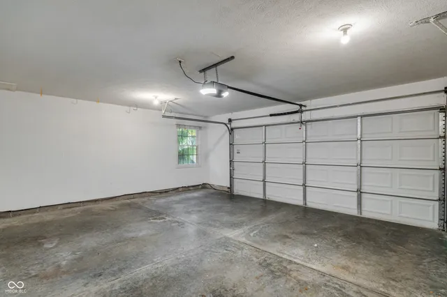 $2,875 | 12752 Apsley Lane, Carmel, IN 46032