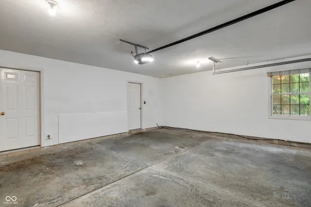 $2,875 | 12752 Apsley Lane, Carmel, IN 46032