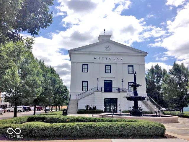 $2,875 | 12752 Apsley Lane, Carmel, IN 46032