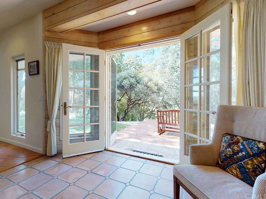 8800 Vineyard Drive Paso Robles, CA 93446 - Photo 17 of 74 a living room with furniture and a large window