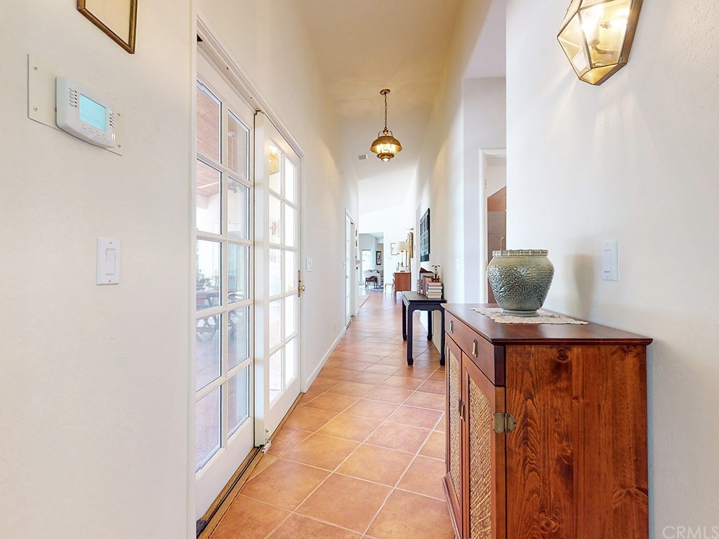 8800 Vineyard Drive Paso Robles, CA 93446 - Photo 23 of 74 a living room with furniture and a window