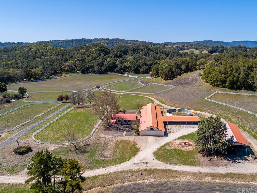 8800 Vineyard Drive Paso Robles, CA 93446 - Photo 68 of 74