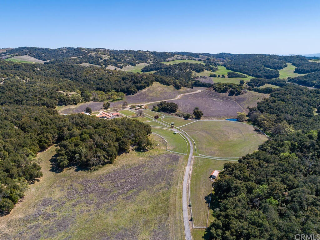 8800 Vineyard Drive Paso Robles, CA 93446 - Photo 69 of 74