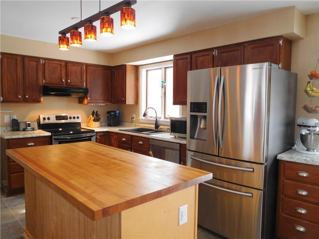 202 Middlesex Road Topsham, ME 04086 - Photo 6 of 34 Photo