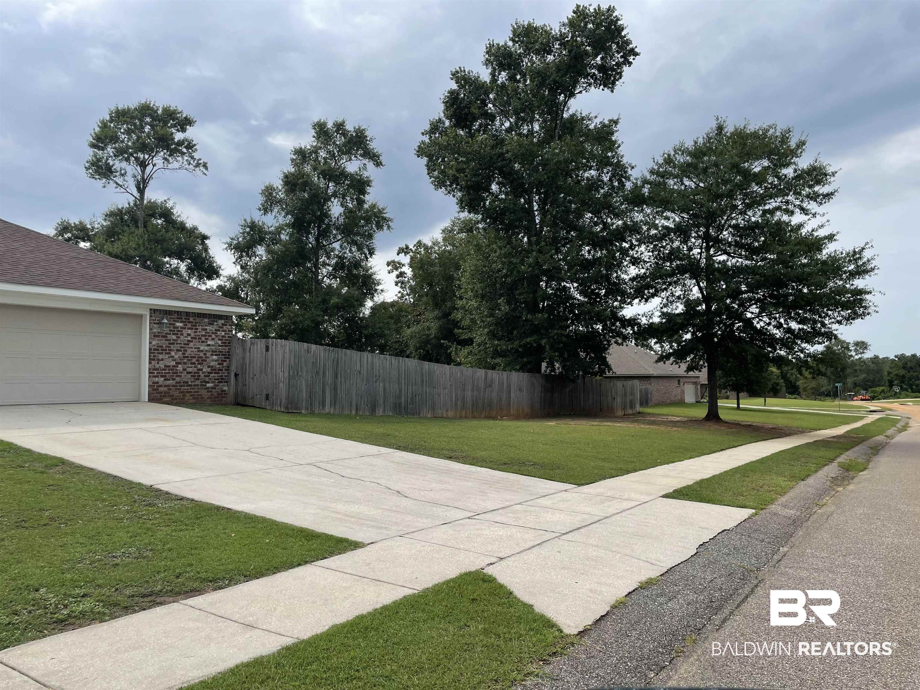 8556 Prince Street Semmes, AL 36575 - Photo 2 of 12 drive to garage