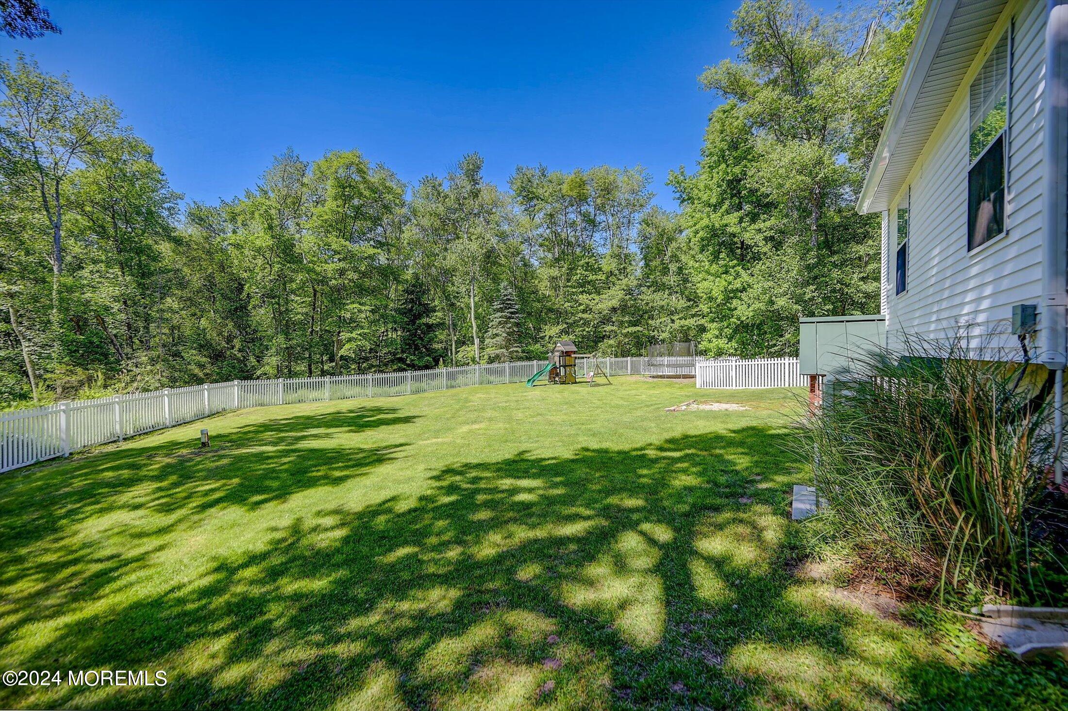 187 Thompson Bridge Road Jackson, NJ 08527 - Photo 32 of 45 31-Backyard