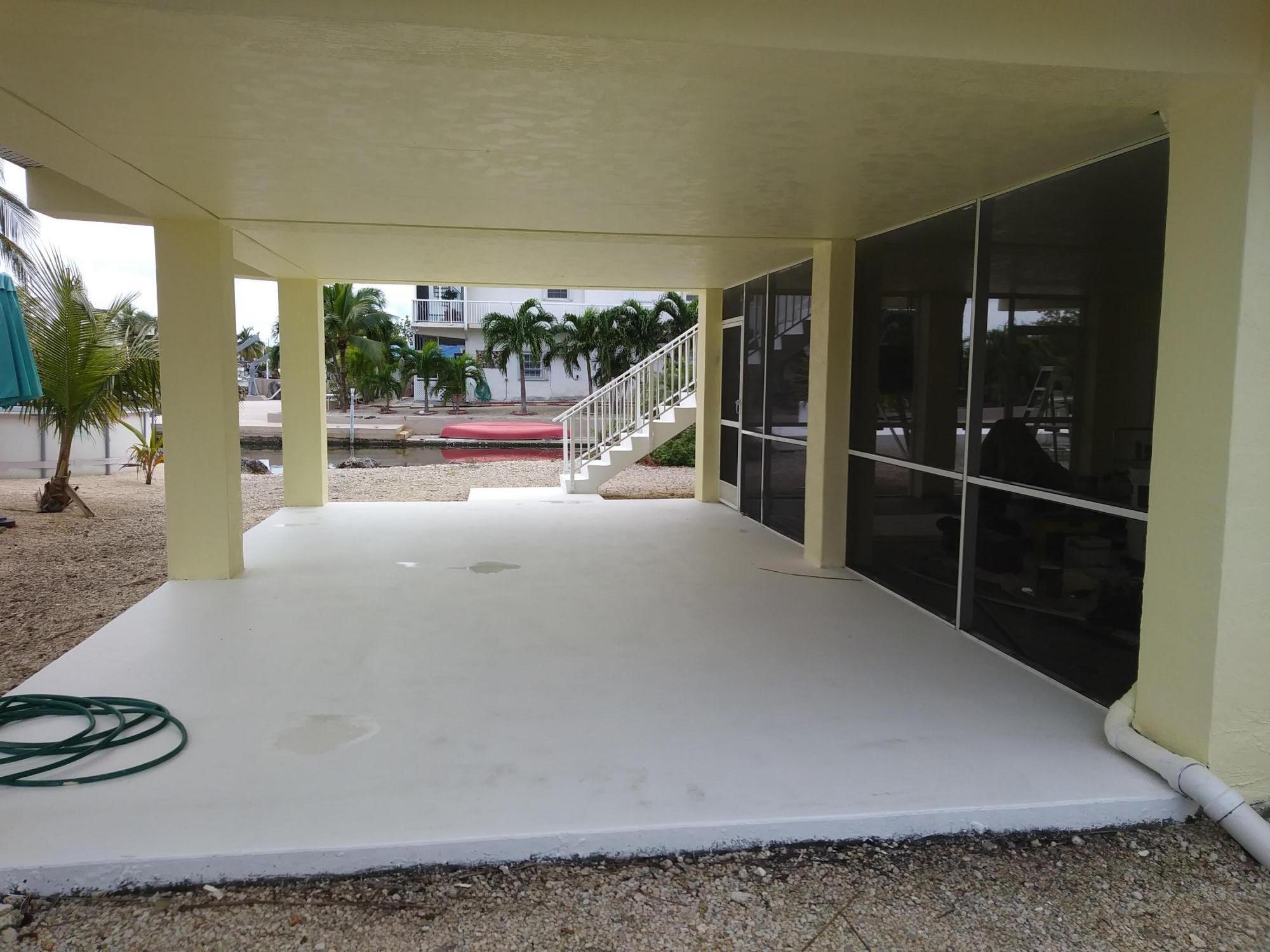 22 Mangrove Lane Key Largo, FL 33037 - Photo 3 of 48 Covered patio