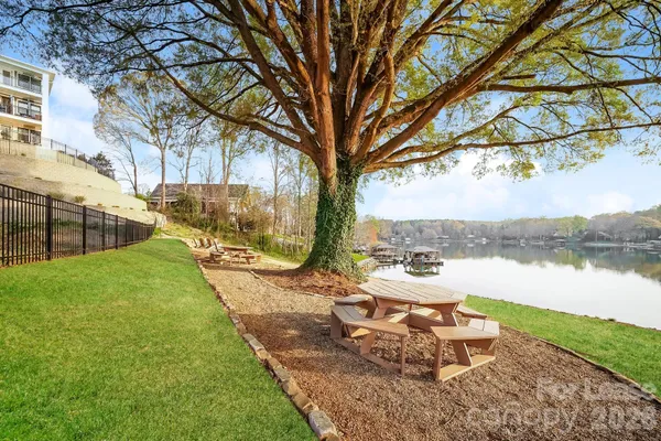 $2,205 | 7125 Brookview Lane, Sherrills Ford, NC 28673
