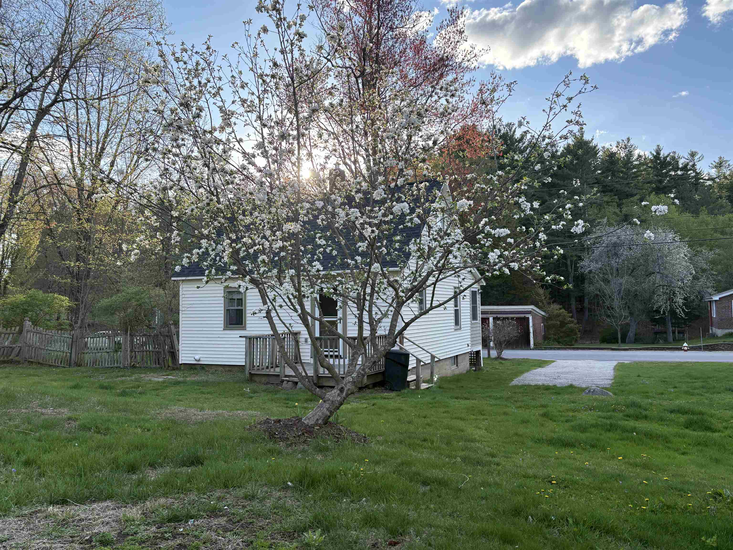 80 St Laurent Street Epping, NH 03042 - Photo 4 of 23