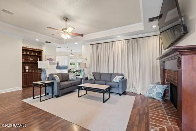 $2,700 | 210 Revere Drive, Youngsville, LA 70592