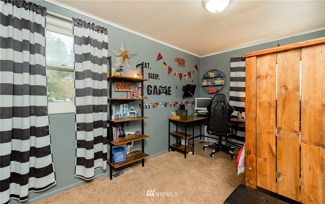 9223 Stadsvold Road Blaine, WA 98230 - Photo 10 of 26