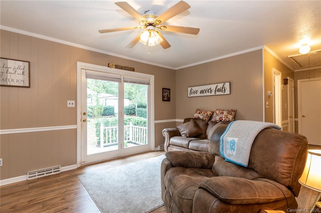 712 Meadowbrook Road Kings Mountain, NC 28086 - Photo 15 of 20 Gallery Image 15