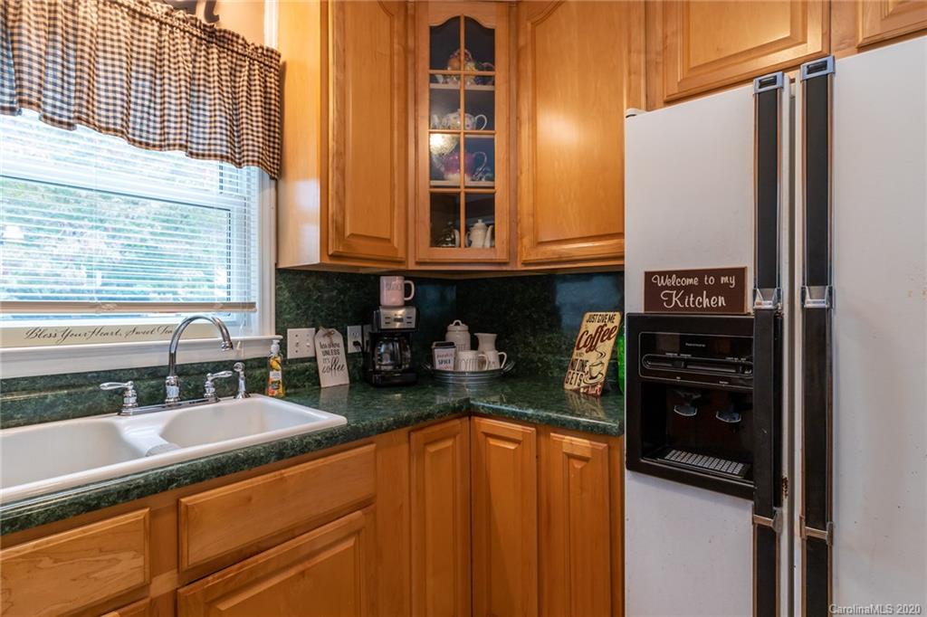 712 Meadowbrook Road Kings Mountain, NC 28086 - Photo 7 of 20 Gallery Image 7