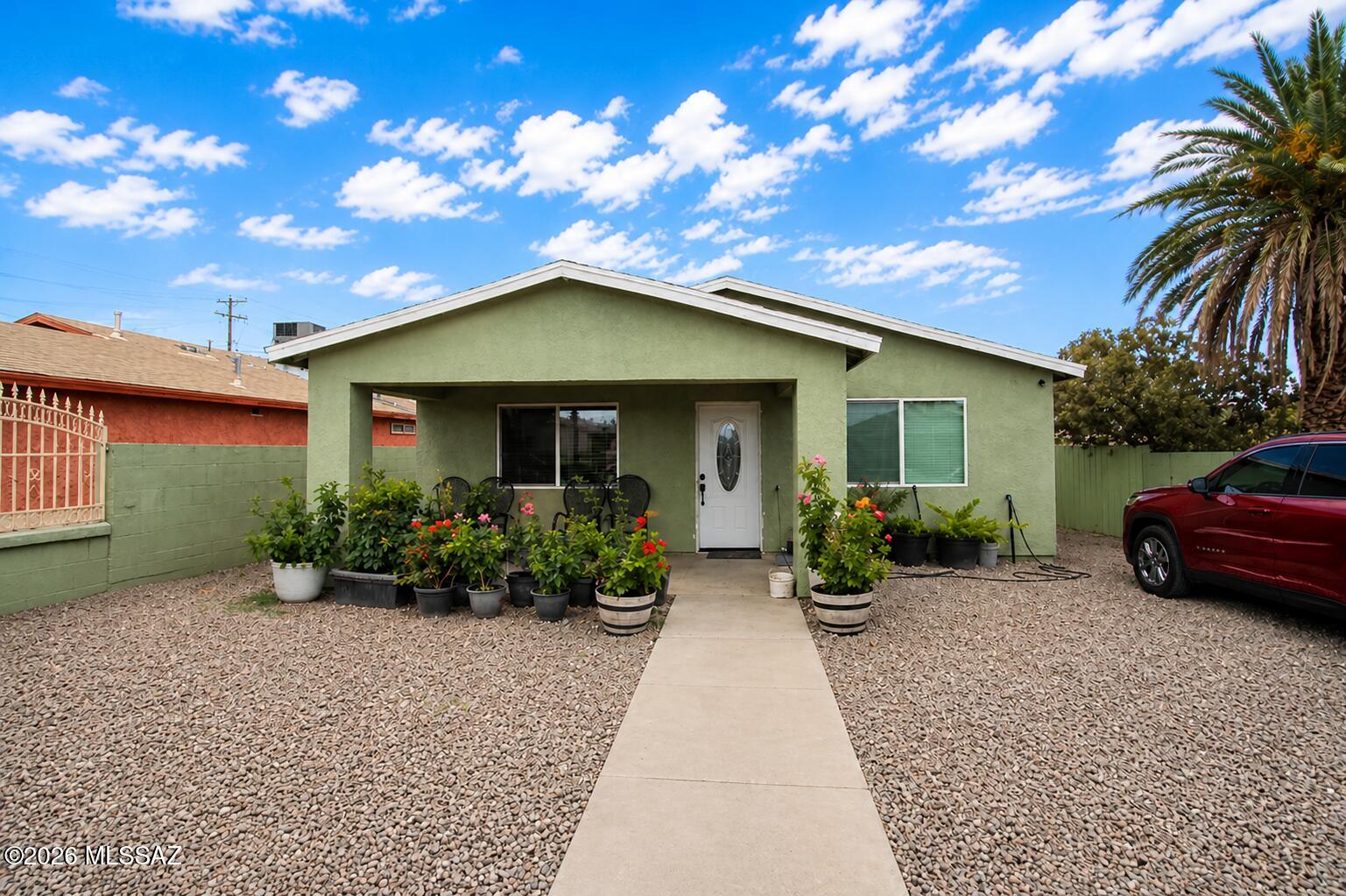 27 West 34th Street Tucson, AZ 85713 - Photo 3 of 24
