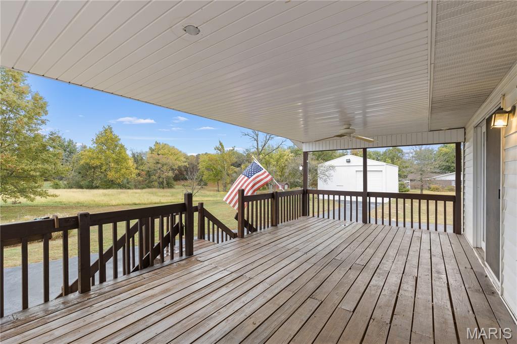 3327 Seiler Road Bethalto, IL 62010 - Photo 17 of 46