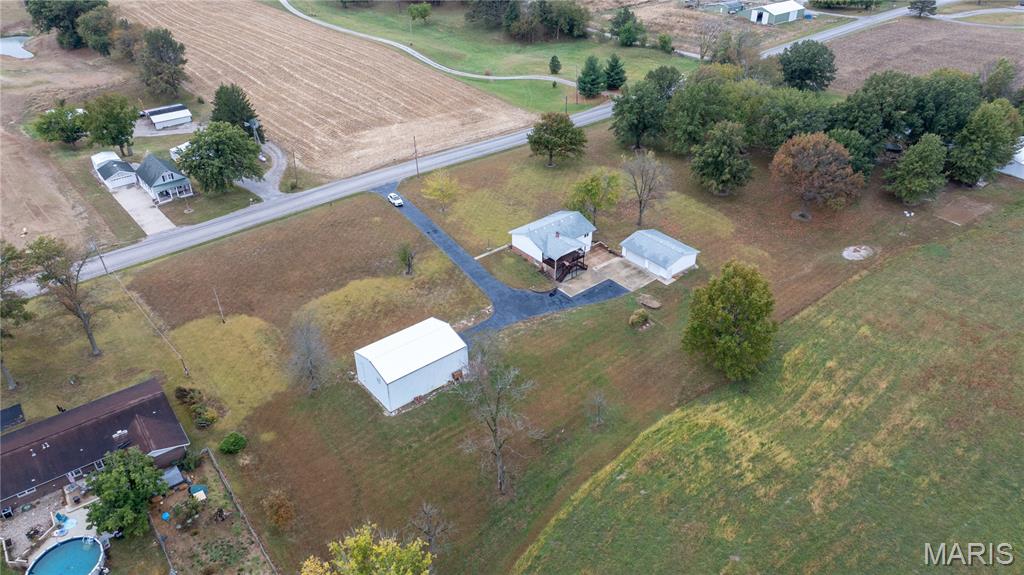 3327 Seiler Road Bethalto, IL 62010 - Photo 3 of 46